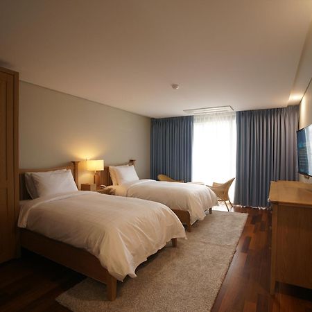 סאוגוויפו Illeinn Hotel מראה חיצוני תמונה