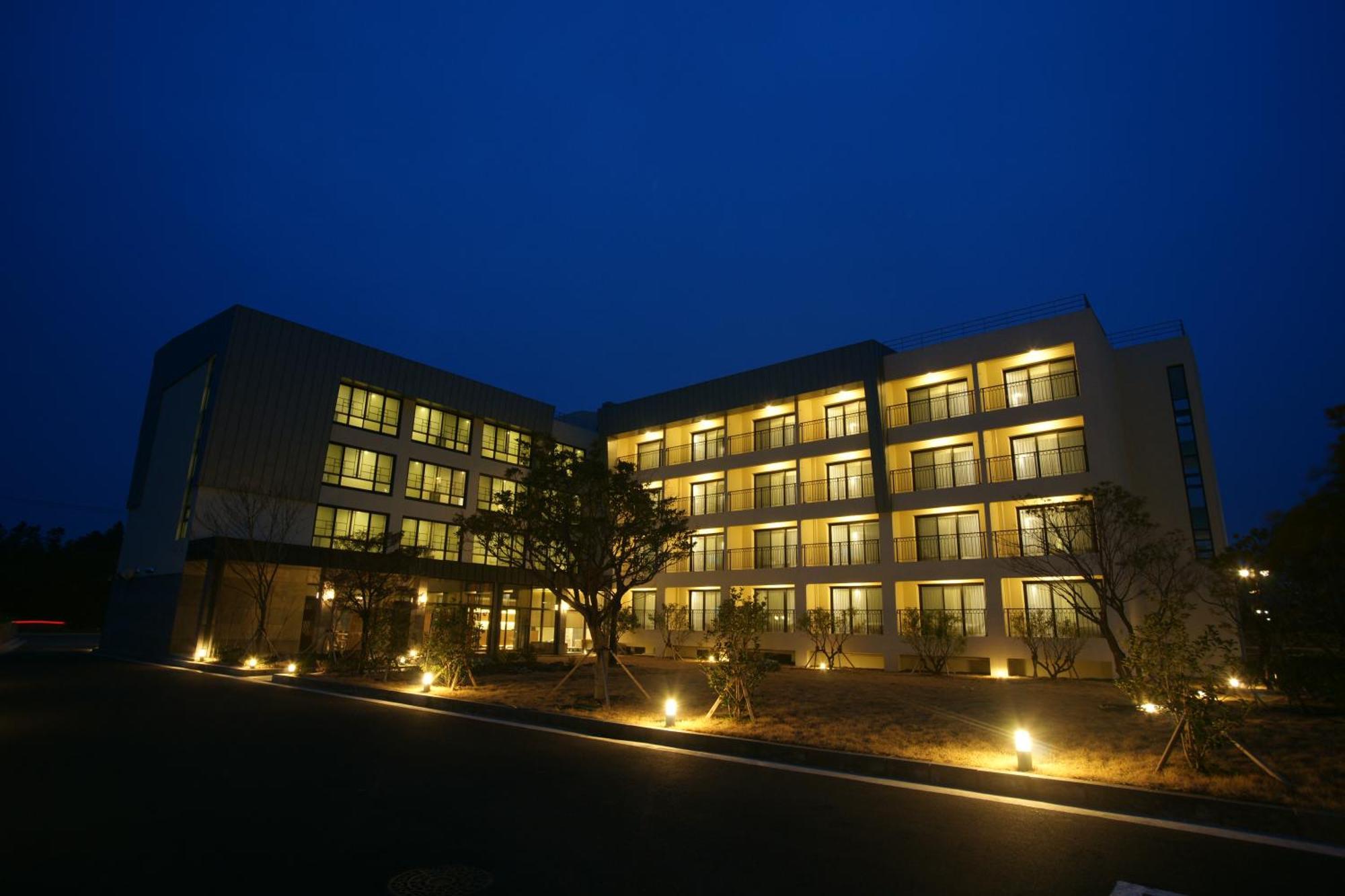 סאוגוויפו Illeinn Hotel מראה חיצוני תמונה