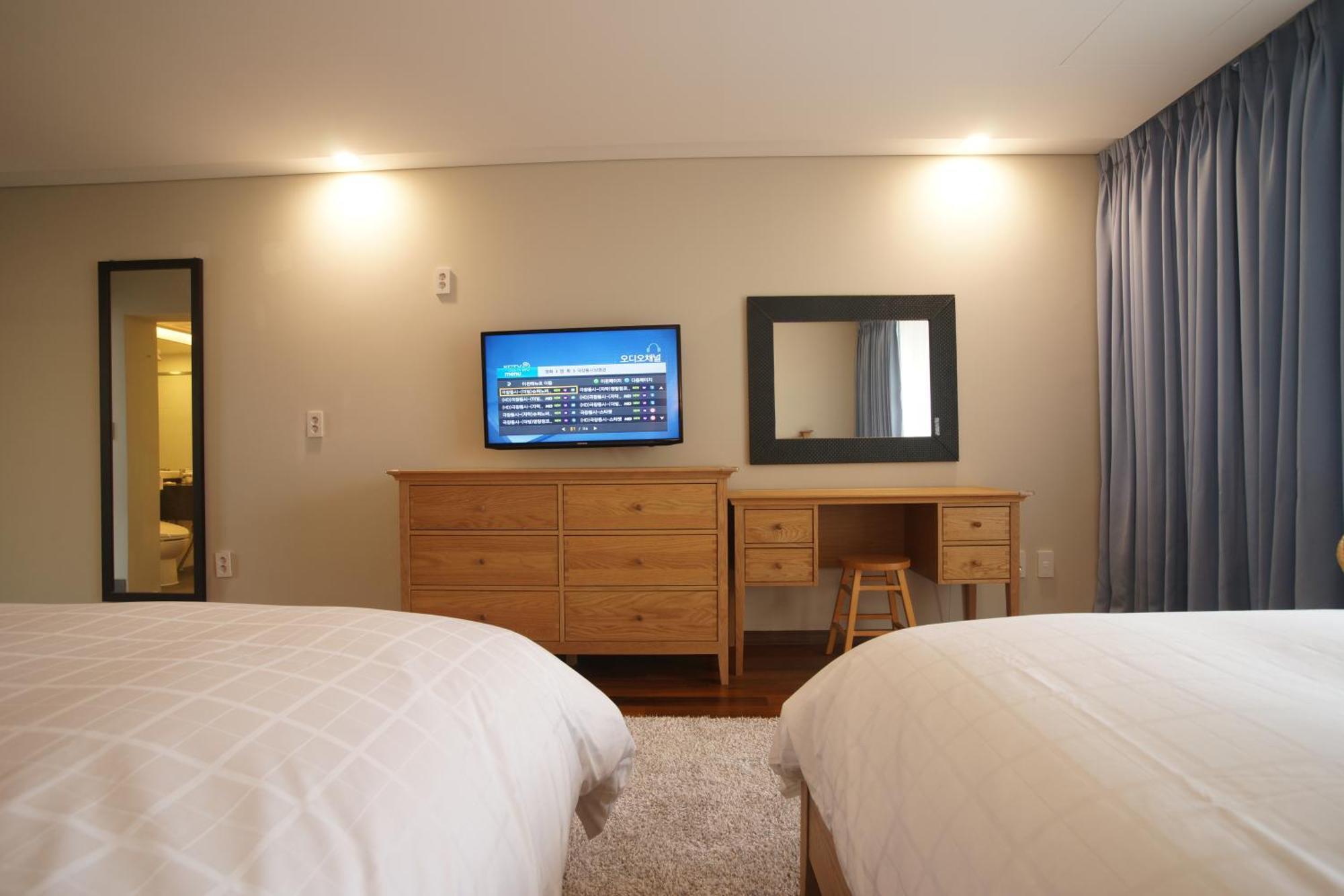 סאוגוויפו Illeinn Hotel מראה חיצוני תמונה